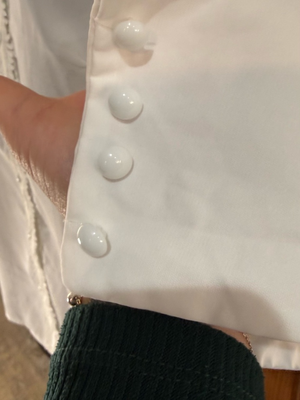 chic White Lace-Trim V-Neck Blouse - Picture 5 of 12